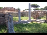 07335 ostia - regio iv - insula iii - domus delle colonne (iv,iii,1) - raum (e) - 06-2024.jpg